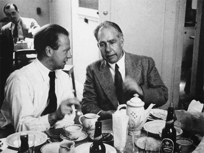 Werner Heisenberg i Niels Bohr, 1934 | Wikipedia | Domini públic